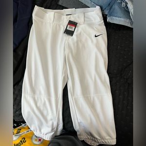 Nike NWTS women's white softball pants sz large